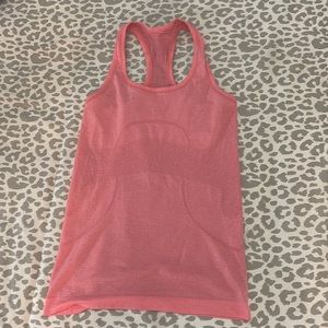 pink lululemon tank top!